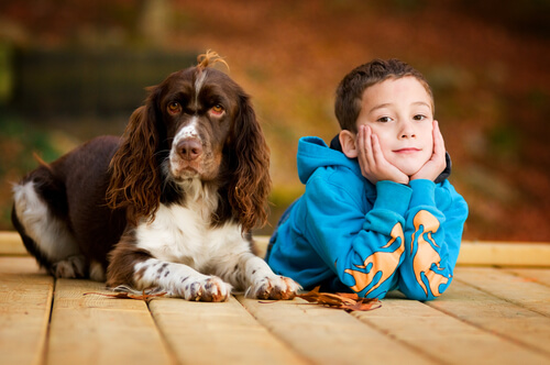 la cohabitation avec un chien est bon pour la santé d'un enfant