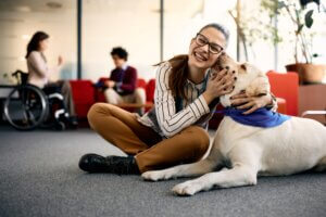 La participation des chiens dans les thérapies assistées
